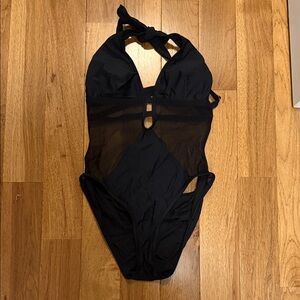Cupshe monokini black size Large bathing suit